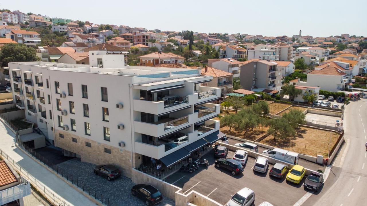 Apartments Adriatic Pearl Trogir Buitenkant foto