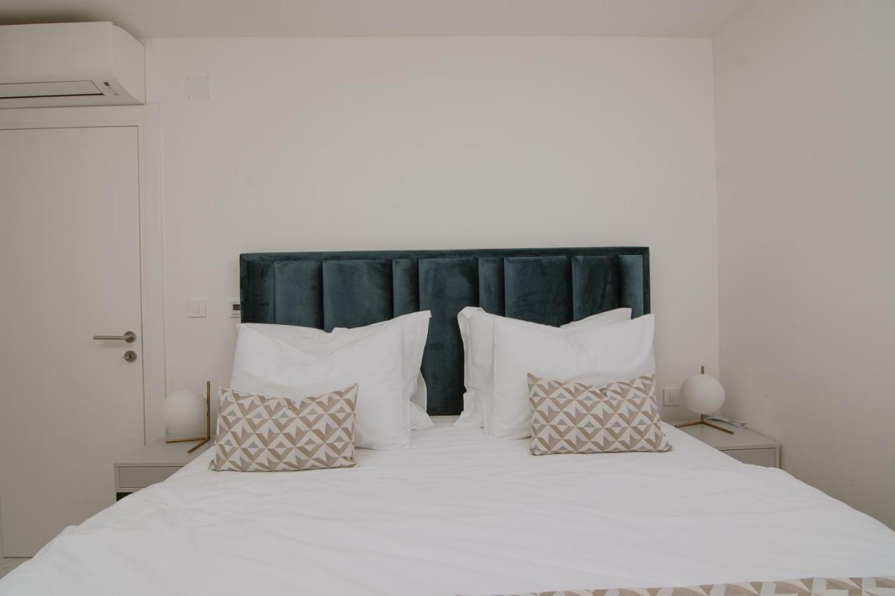 Apartments Adriatic Pearl Trogir Buitenkant foto