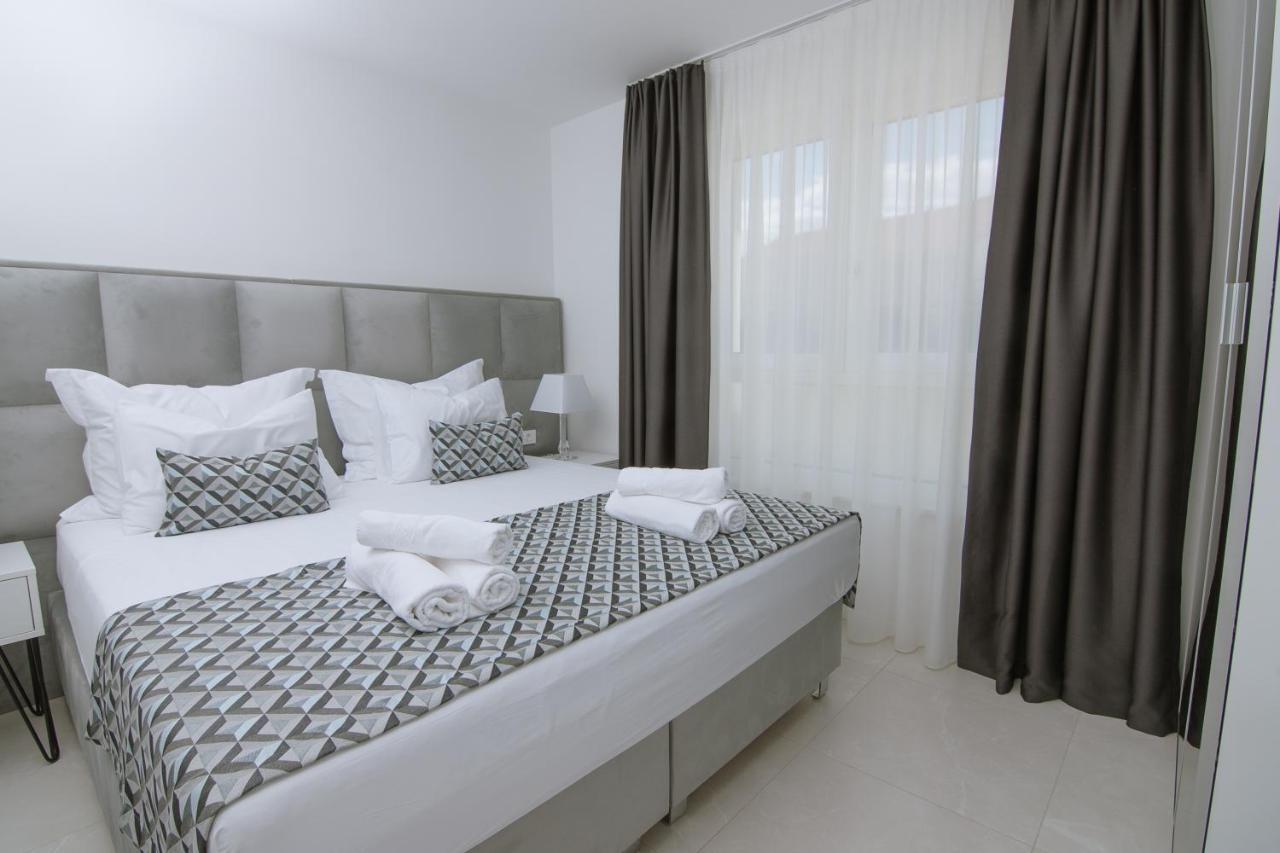 Apartments Adriatic Pearl Trogir Buitenkant foto