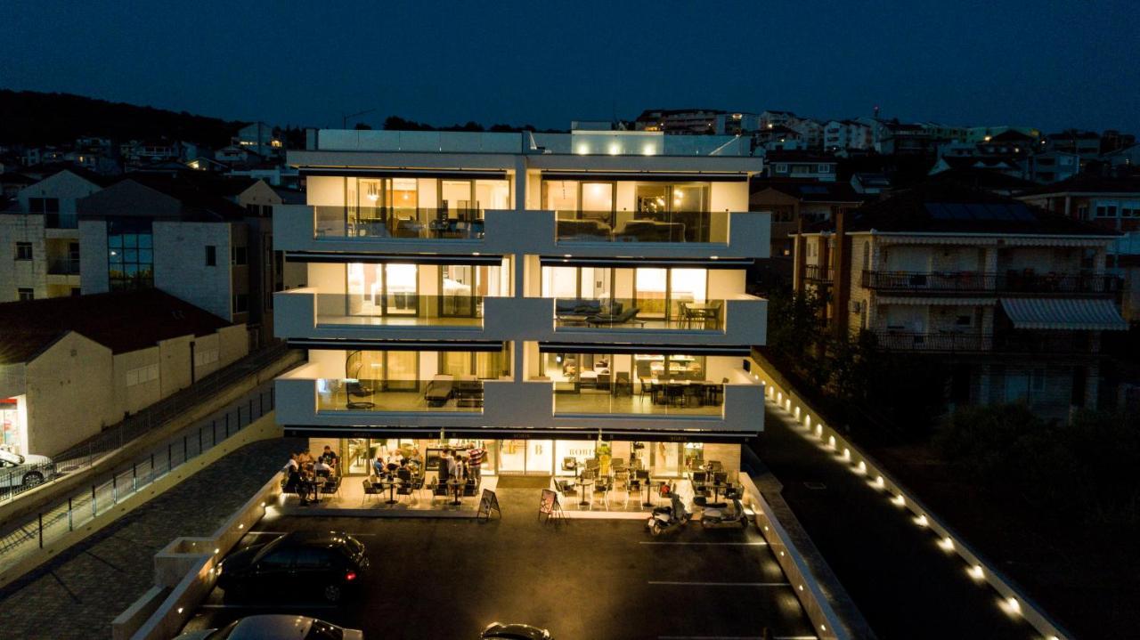 Apartments Adriatic Pearl Trogir Buitenkant foto