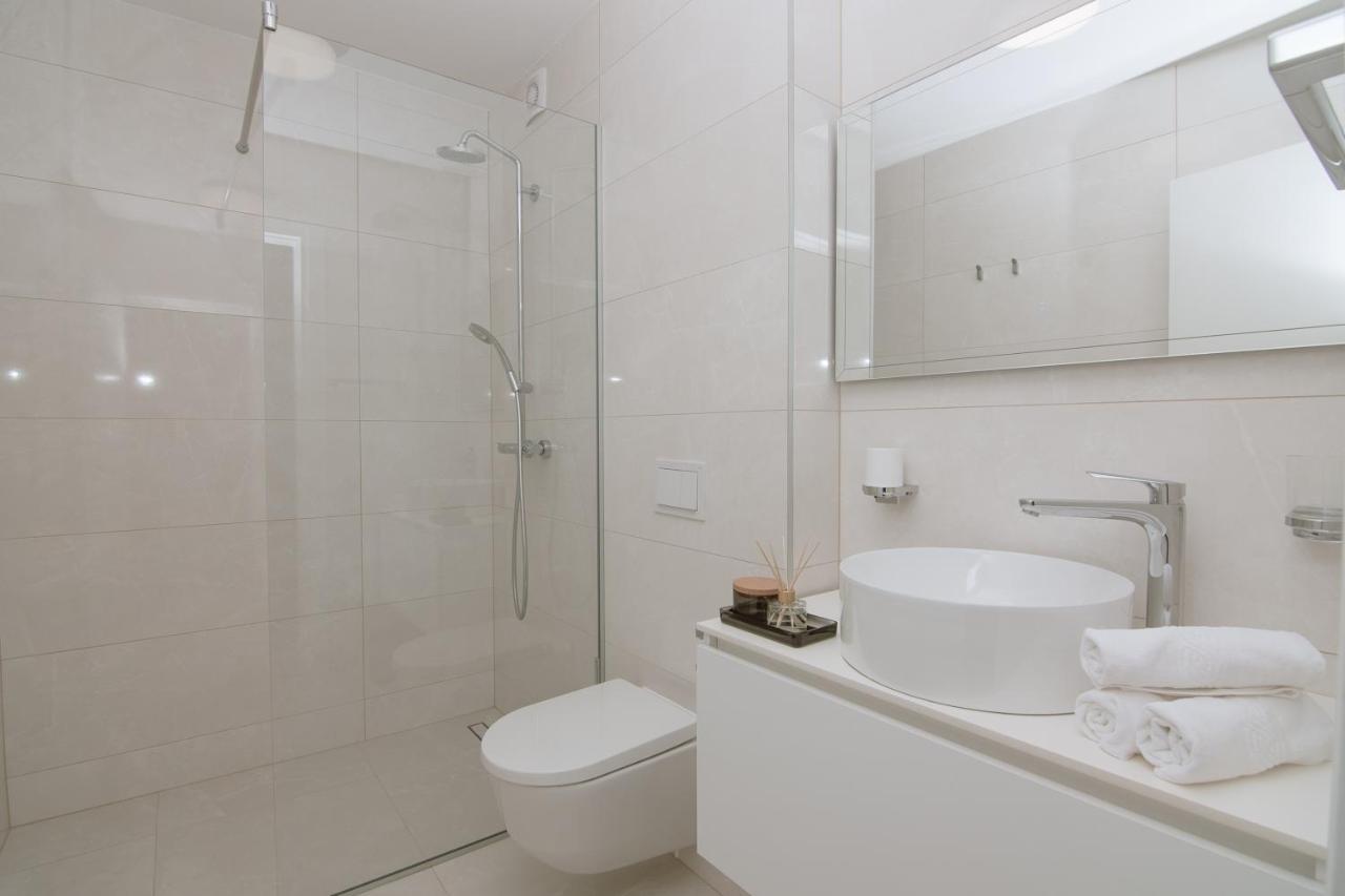 Apartments Adriatic Pearl Trogir Buitenkant foto