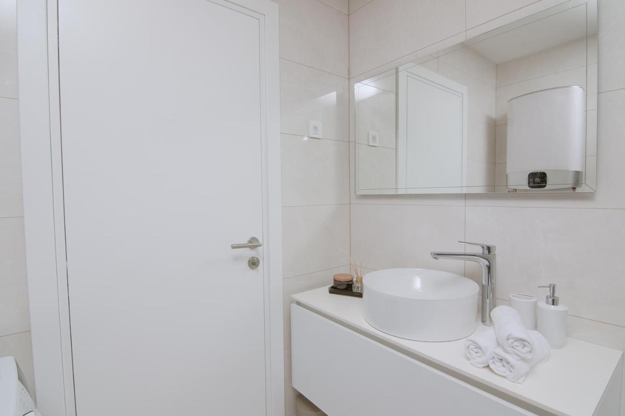 Apartments Adriatic Pearl Trogir Buitenkant foto